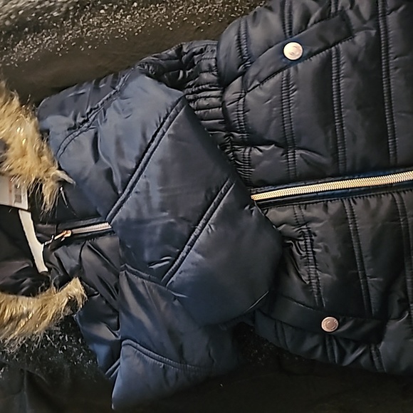 Jacket - Picture 3 of 3